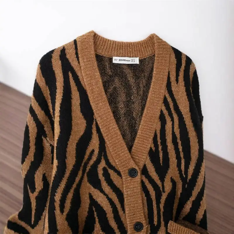 Fashionable Funky Sweater Women-3