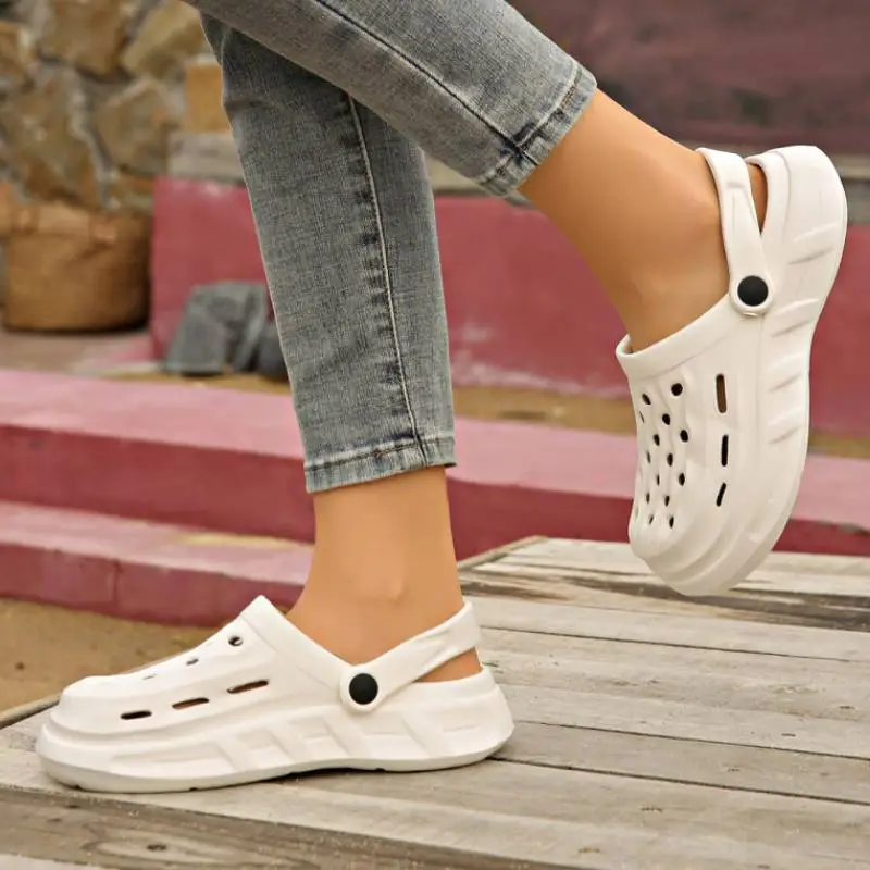 Simple Basics Clogs-8