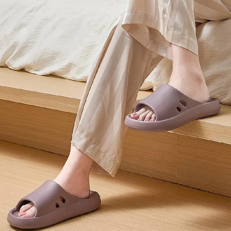 Home Use Plain Flip Flops-1
