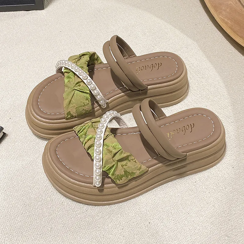 Fashionable Pearls Beach Sandals-4