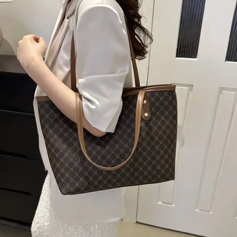 Basics Large Capacity Handbag Women-7