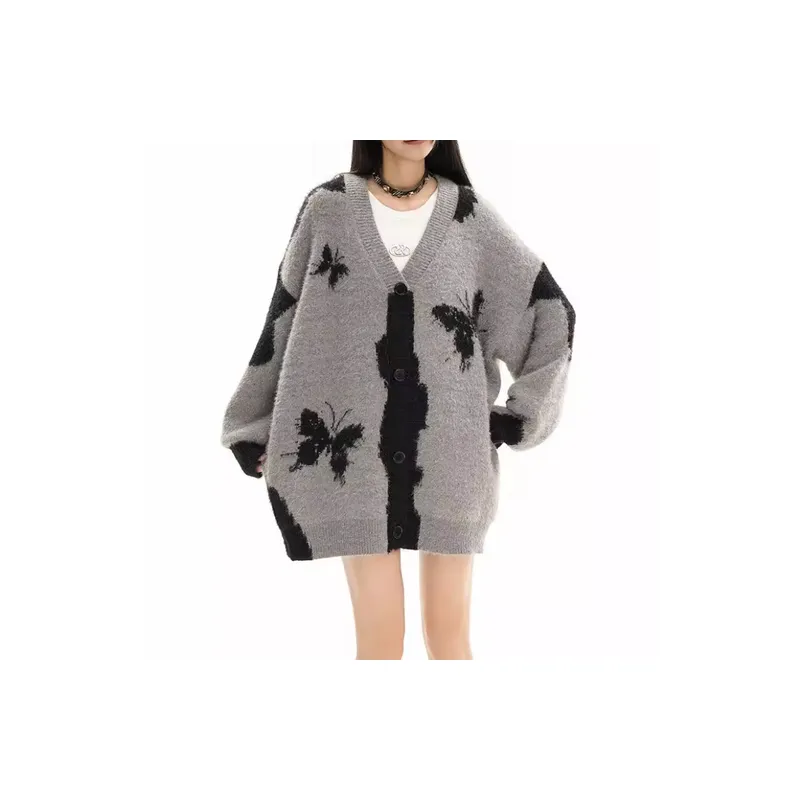 Retro Butterfly Contrast Color Cotton Blended Fabric Sweater-3