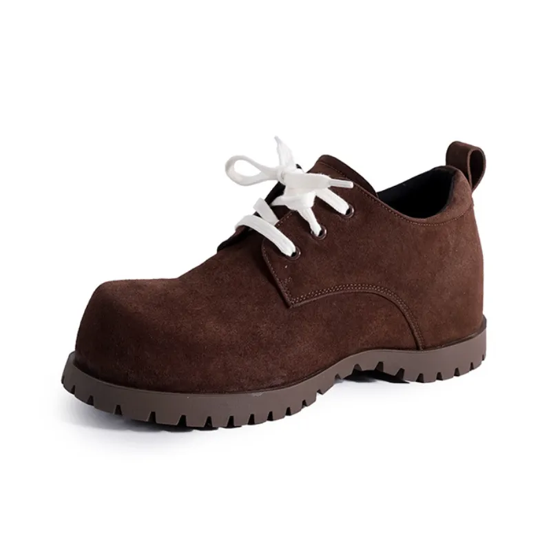Fashionable Maximum Comfort Chelsea Boot