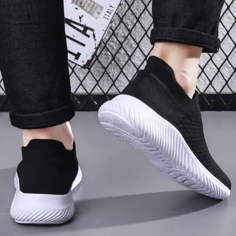 Simple Lightweight Slip On Shoes-2