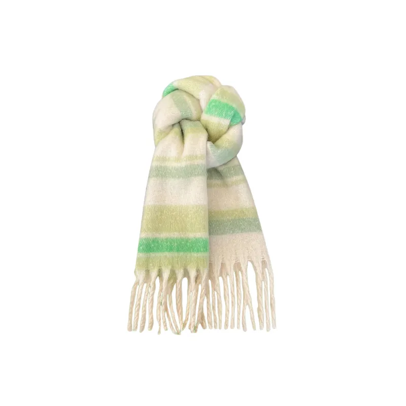 Simple Funky Knit Scarf-3