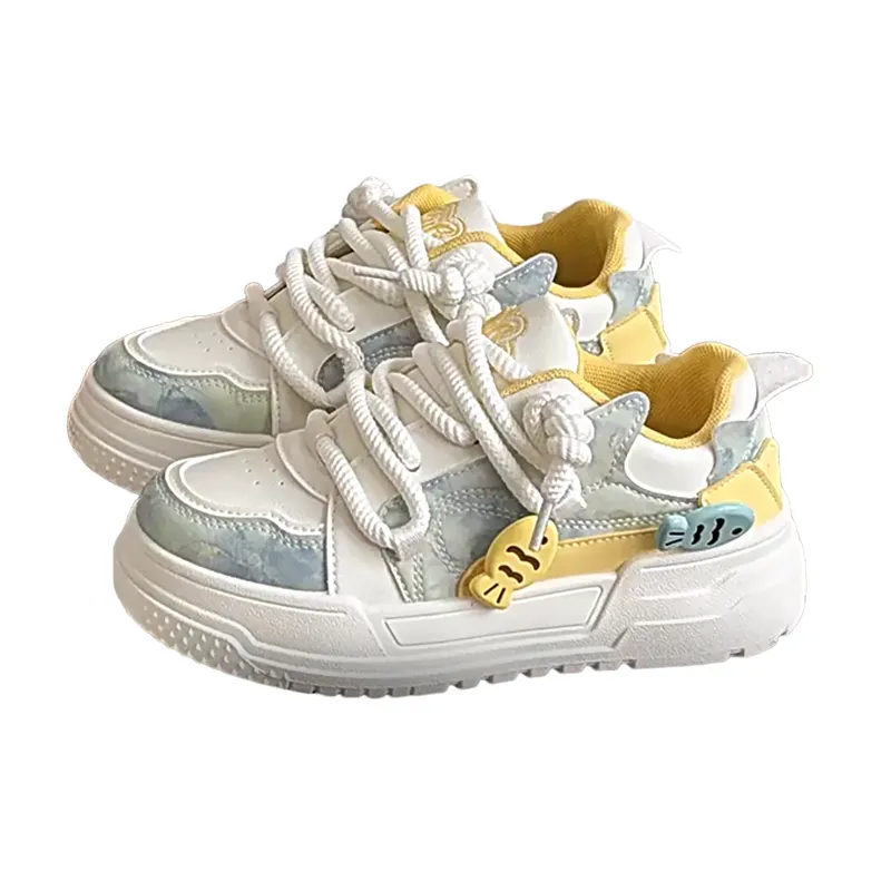 Retro Sporty Stylish Skateboarding Shoes-1