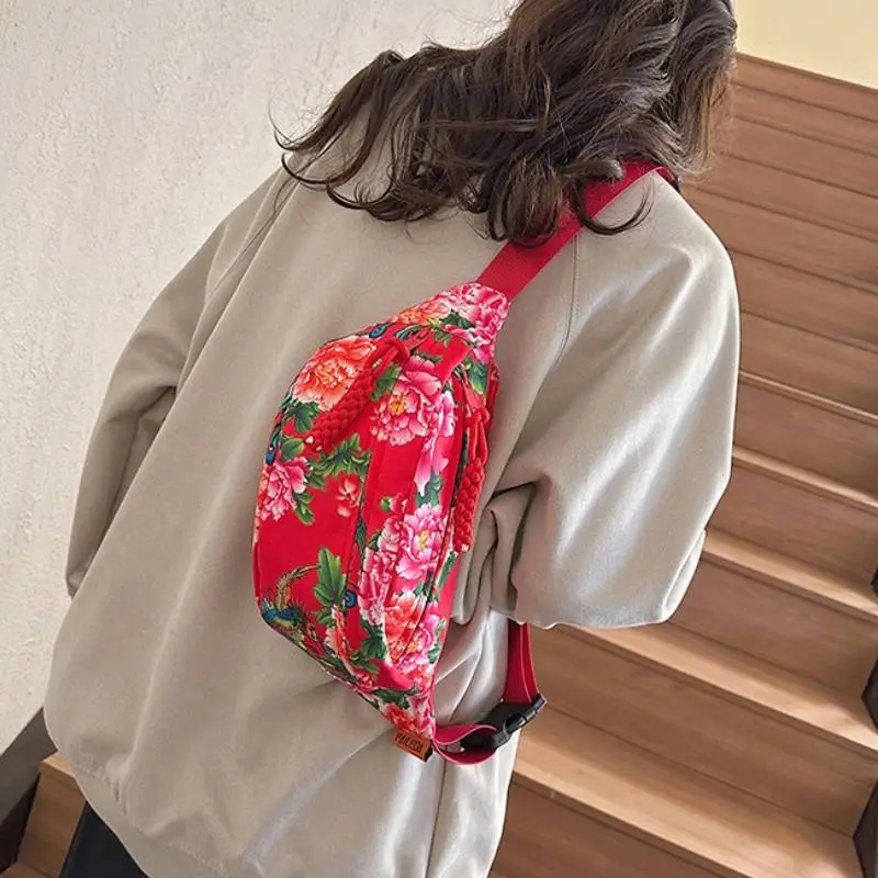 Simple Fashionable Fanny Pack-1