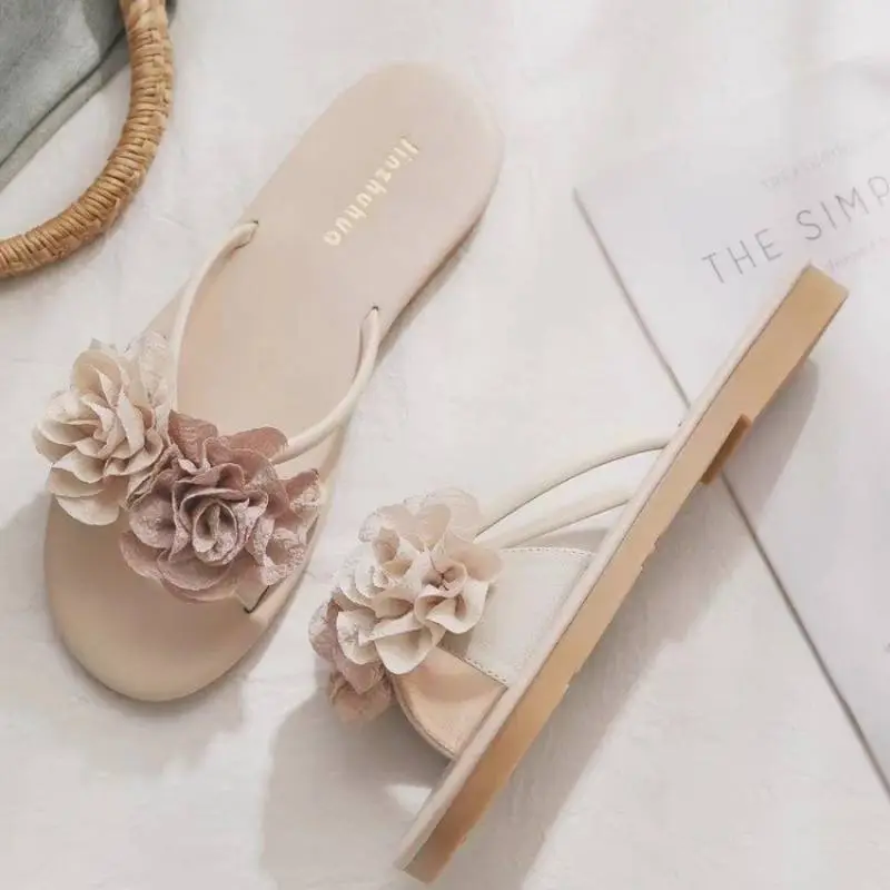 Fashion Basics Flip Flops-2