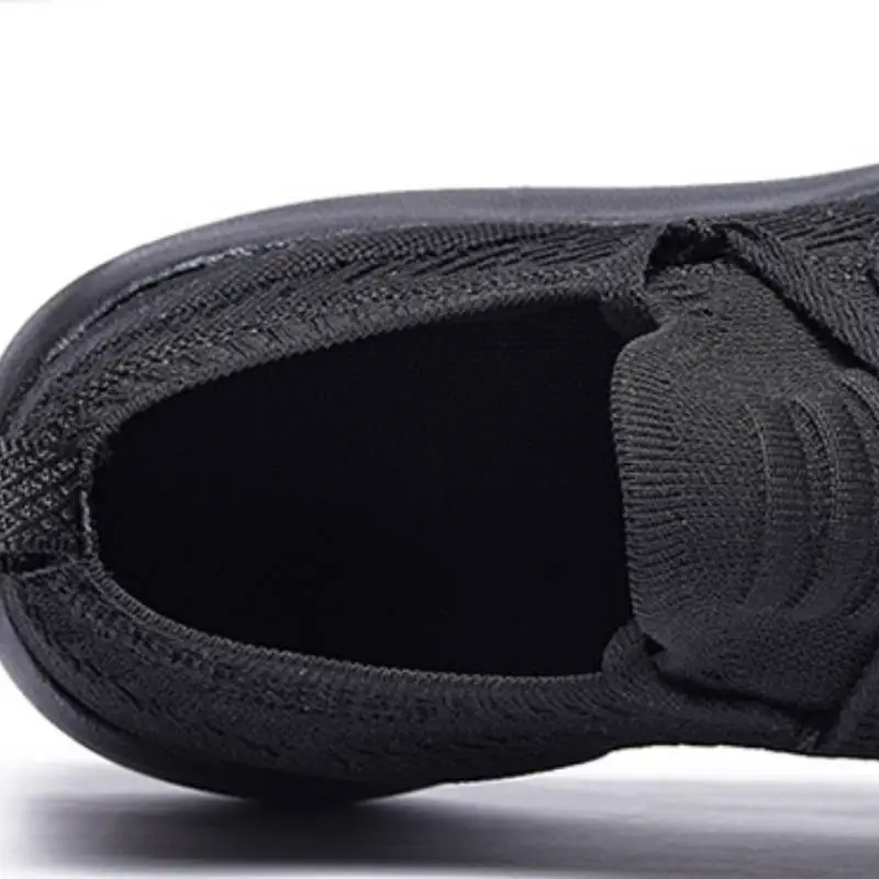 Fashionable Breathable Slip On Shoes-3