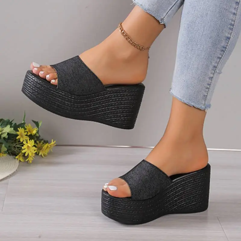 Fashionable Simple Flip Flops-7