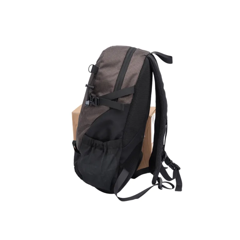 Fashionable Simple Backpack-1
