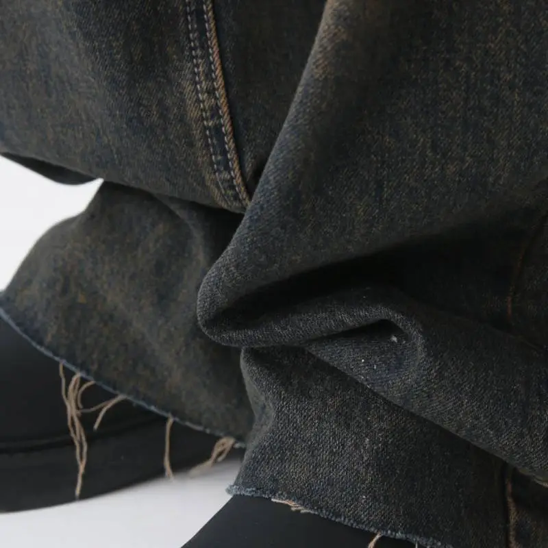 Retro Straight Leg Jeans-3