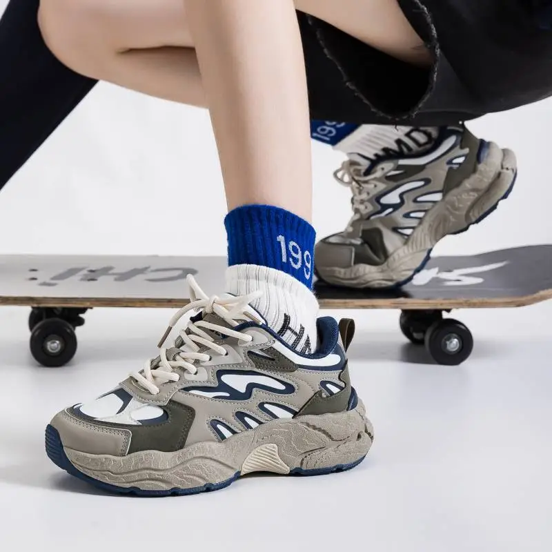 Casual Sports Breathable Chunky Sneakers-1
