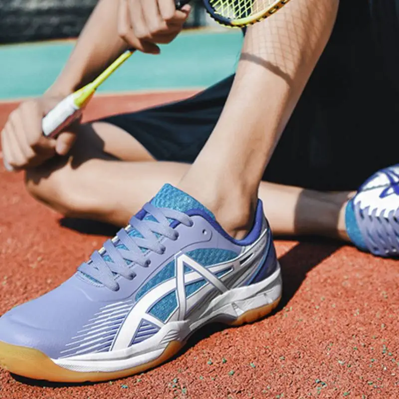 Simple Funky Badminton Shoes-2