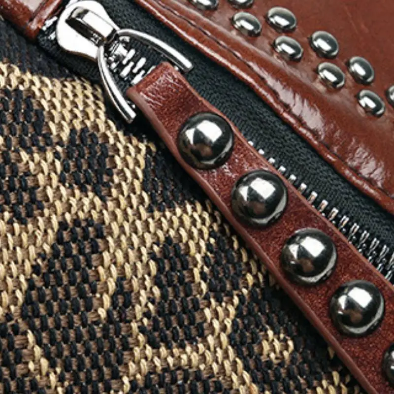 Funky Leopard Print Shoulder Bag-5