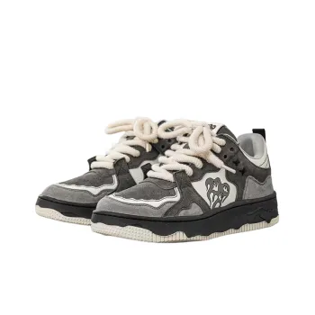 Flame Mountain Board Shoes