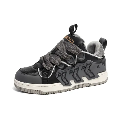 Street Retro Niche Ins All match Thick soled Casual Fashion Board Shoes