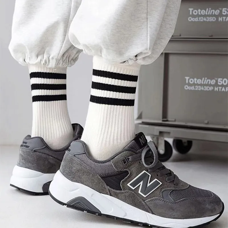 Fashionable Simple Mid Calf Sock-6