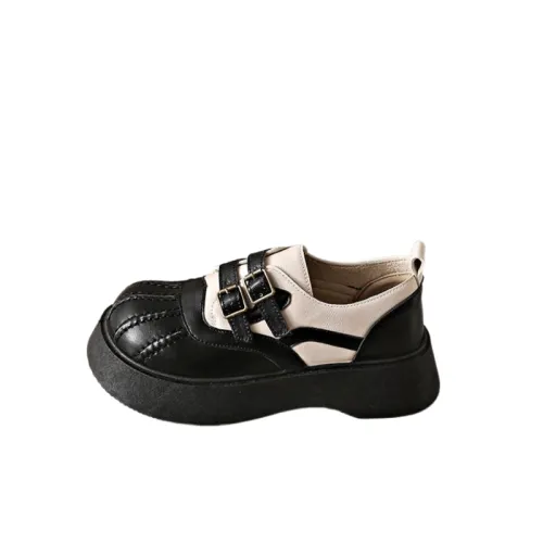 Fashionable Breathable Casual Loafer