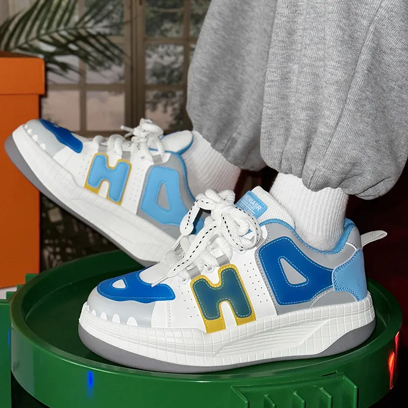 Casual Fashionable Stylish Skateboarding Shoes-4