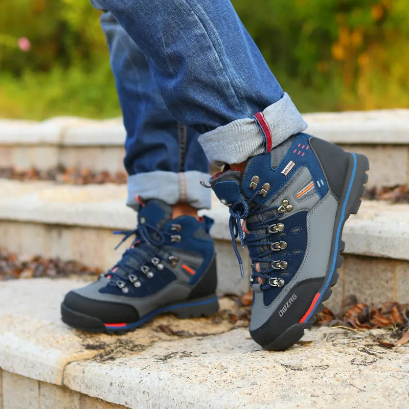 Simple Sporty Outdoor Boots-6