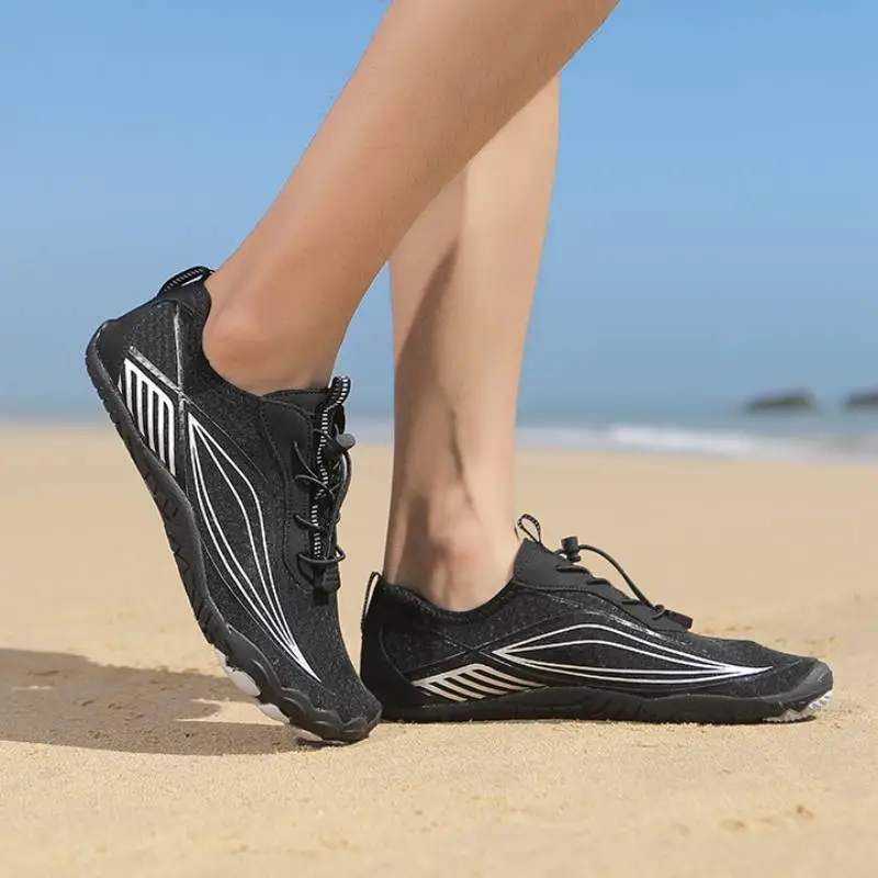 Casual Breathable River Trekking Shoes-2