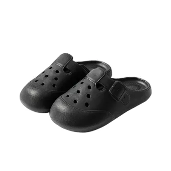 Fashionable Simple Clogs