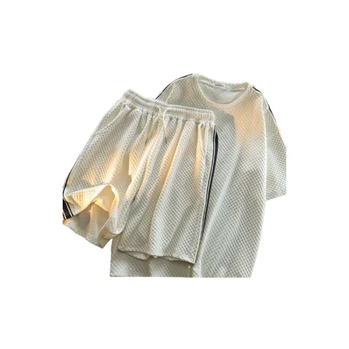 Versatile Shirt And Trendy Short Set