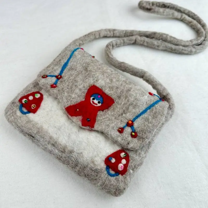 Cute Simple Shoulder Bag-1