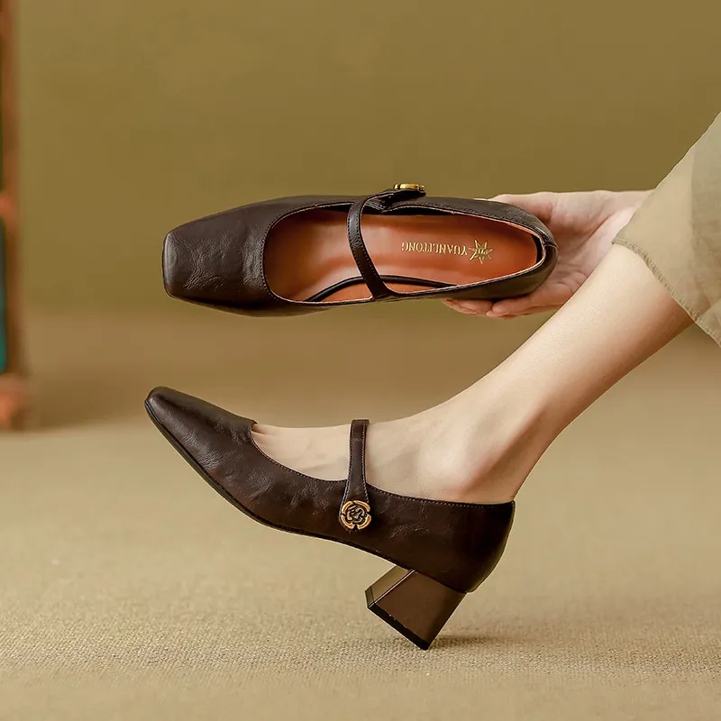 Retro Fashionable Mary Jane Shoes-1