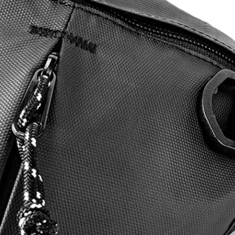 Fashionable Large Capacity Sling Bag-2