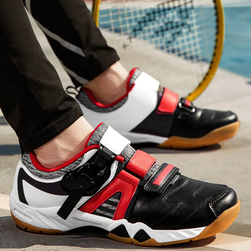 Casual Fashionable Badminton Shoes-1