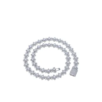 Fashionable Elegant Necklace