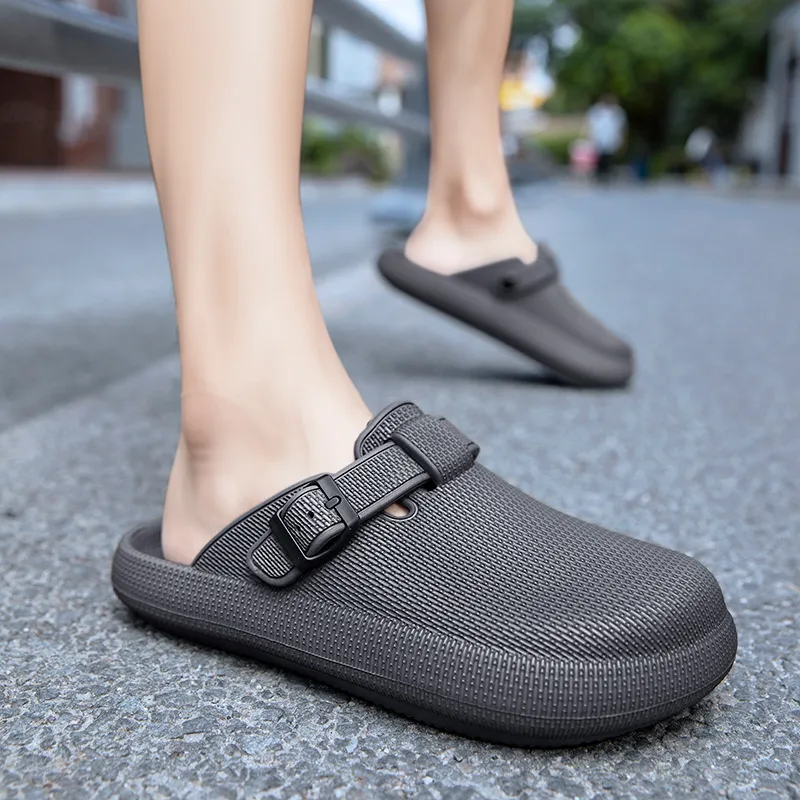 Fashionable Simple Slippers-1