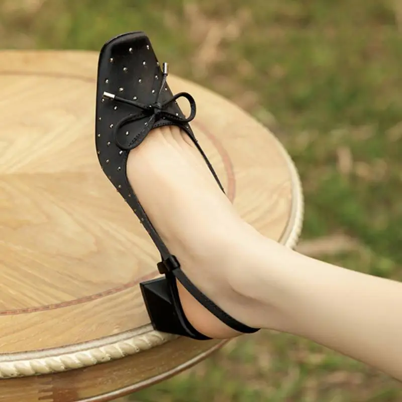 Elegant Breathable Mary Jane Shoes-7