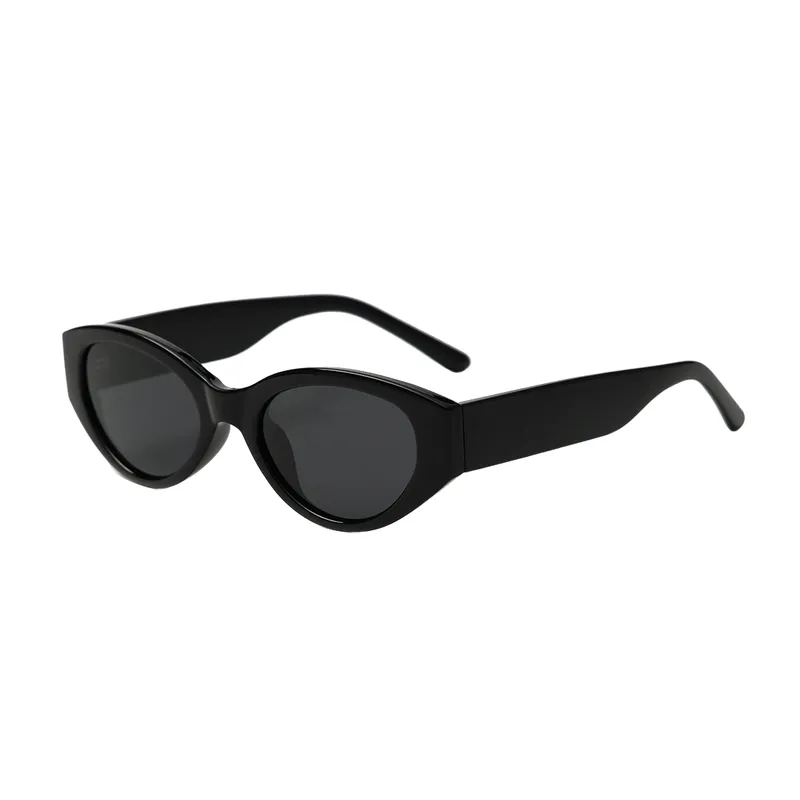Retro Fashionable Sunglasses-3