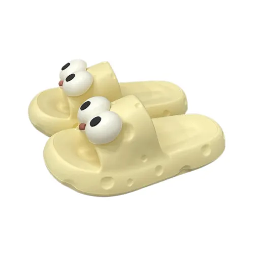 Cute Cartoon Slippers / Home Slippers