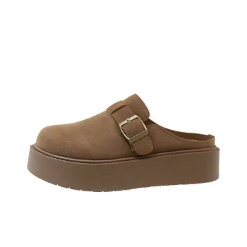 Simple Basics Slippers