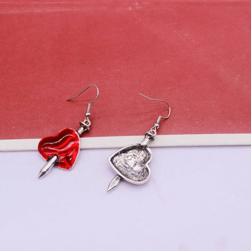 Funky Christmas Heart Earring-3