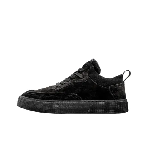 Fashionable Maximum Comfort Skateboarding Shoes
