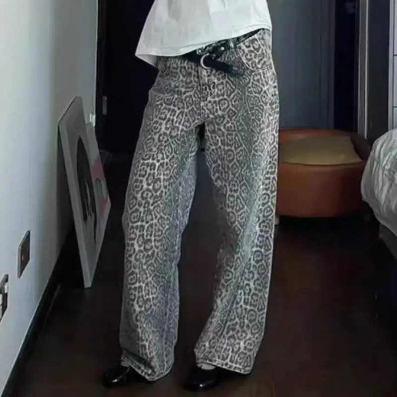 Retro Straight Leg Jeans-1