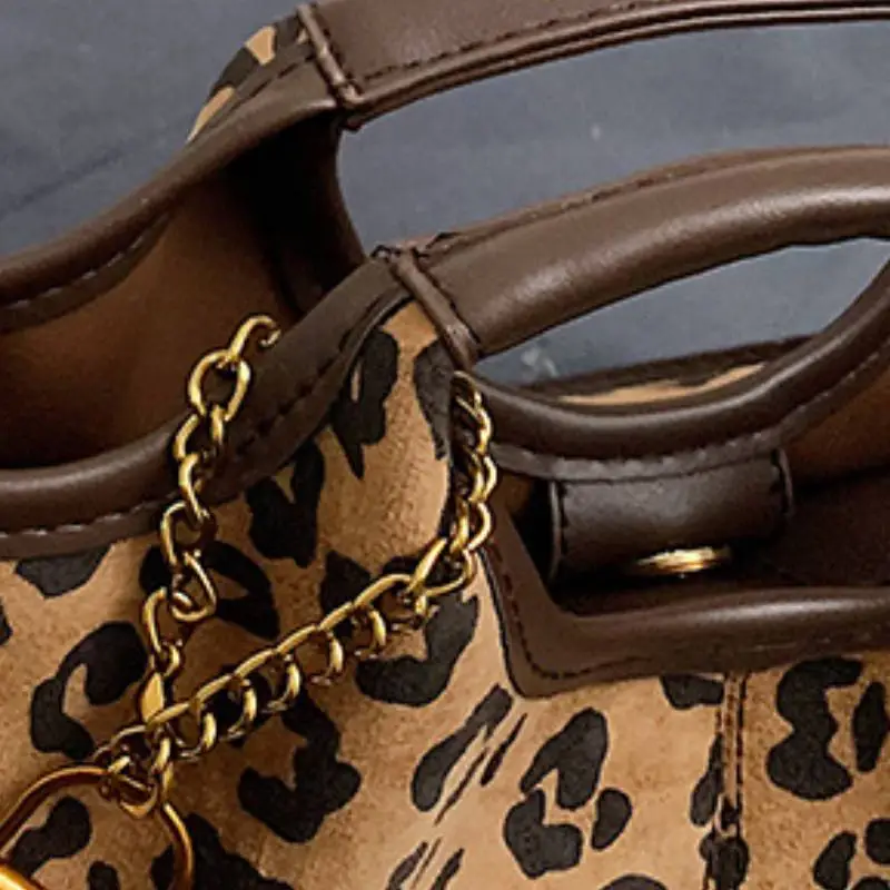 Retro Leopard Print Crossbody Bag-3