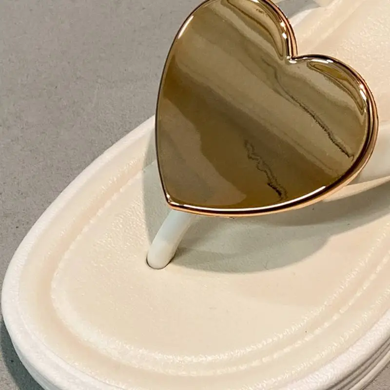 Fashionable Heart Beach Sandals-3
