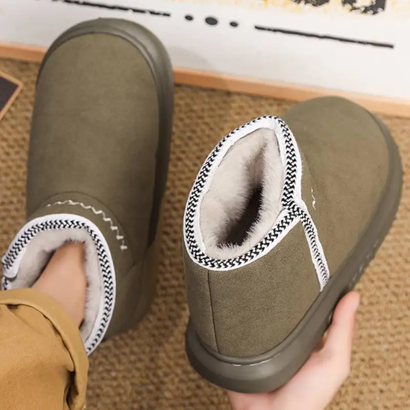 Fashionable Basics Snow Boots-9