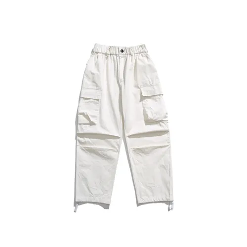 scallop-edge high-waisted shorts