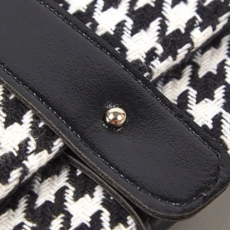 Simple Fashionable Coin Purse-4