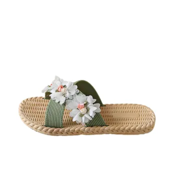 Simple Fashionable Beach Sandals
