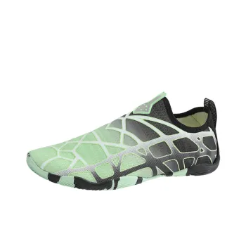 Sporty Tie Dye River Trekking Shoes
