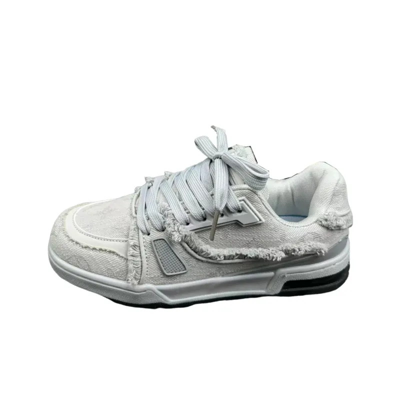 Funky Cool Stylish Skateboarding Shoes-3