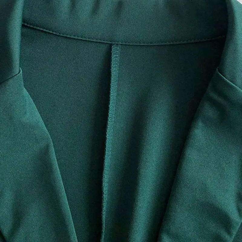 Fashionable Basics Suit-4